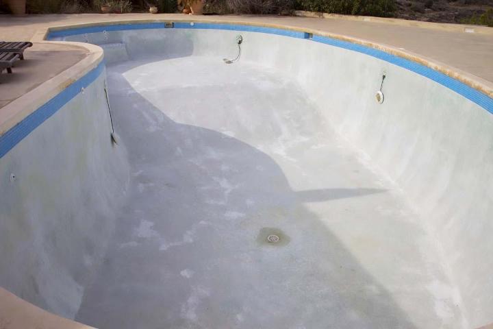 Création et entretien de piscines, Châteauneuf-sur-Loire